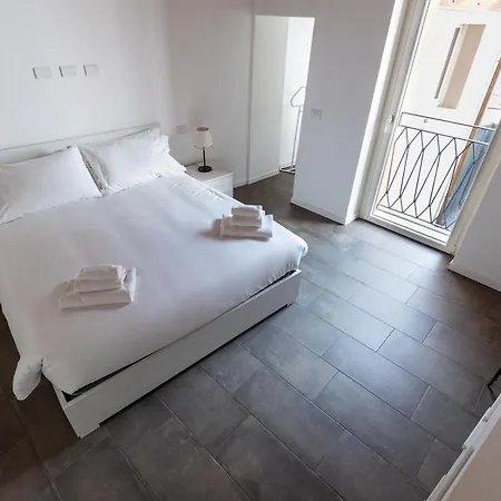Apartment Piazza Del