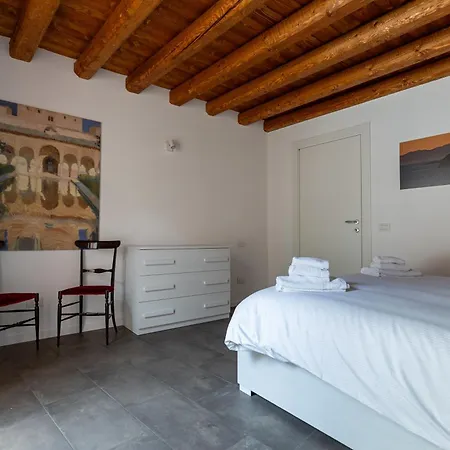 Apartment Piazza Del *